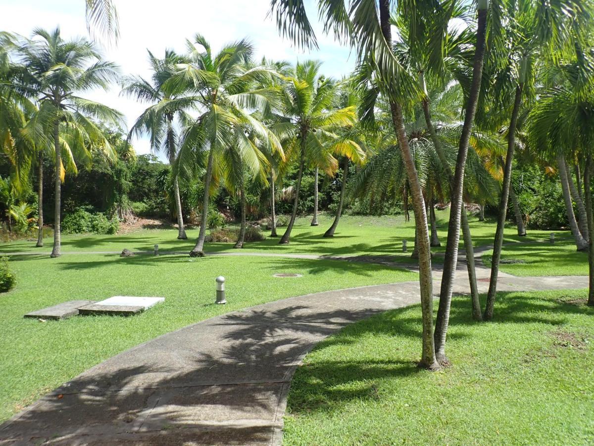 Ti Kaz Emeraude - Mer, Soleil Et Sable Fin, Piscine Et Tennis Saint-Francois  Ngoại thất bức ảnh