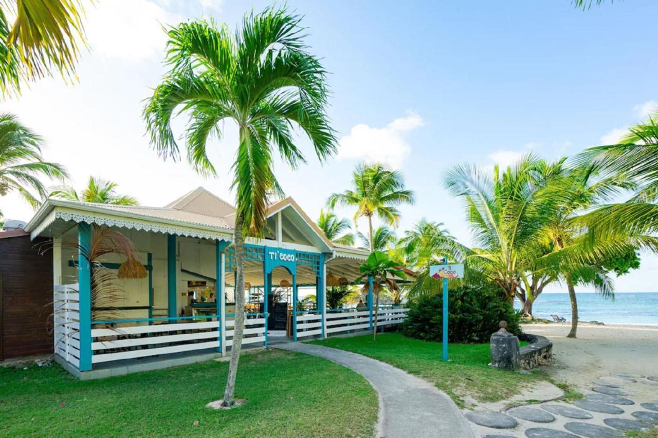Ti Kaz Emeraude - Mer, Soleil Et Sable Fin, Piscine Et Tennis Saint-Francois  Ngoại thất bức ảnh